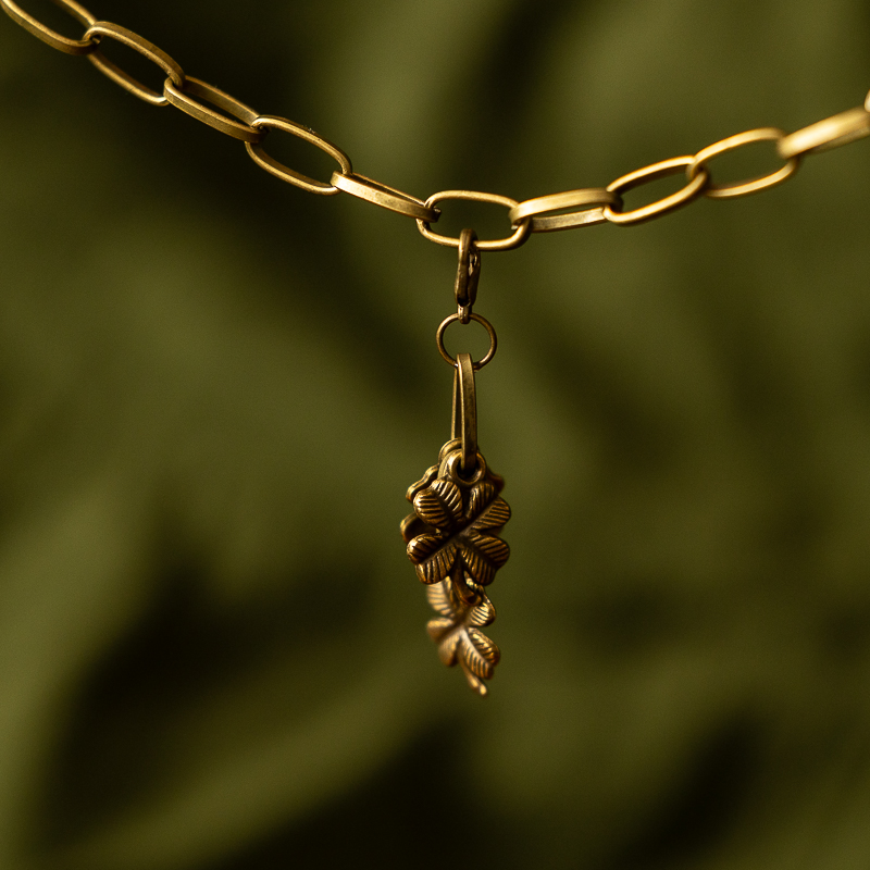 four leaf clover jingle charm